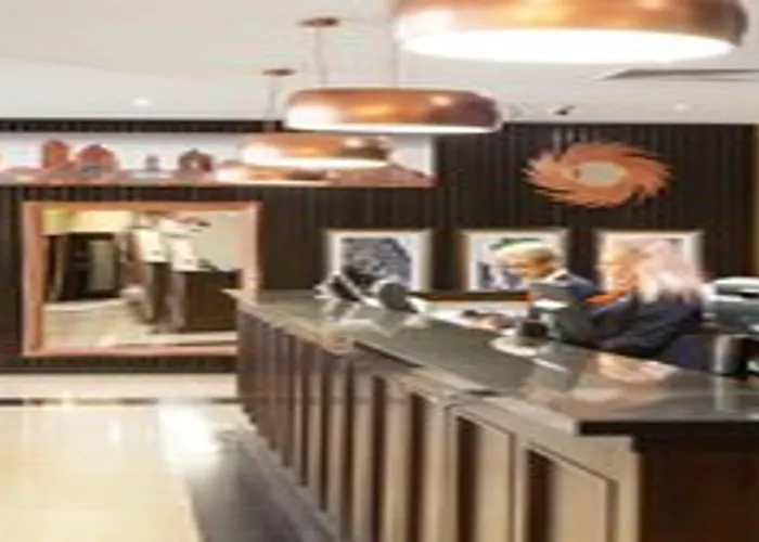 Clayton Hotel, 4* Leeds