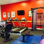 Clayton Hotel, 4*