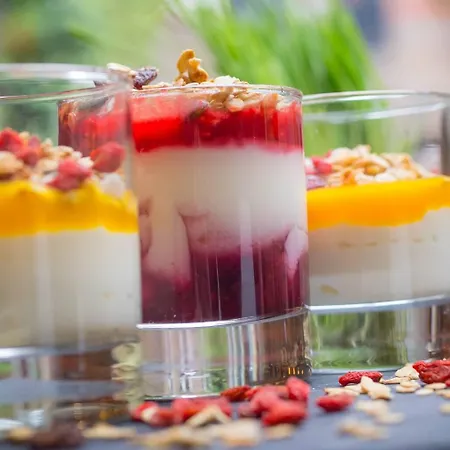 Szálloda Clayton Hotel, 4*