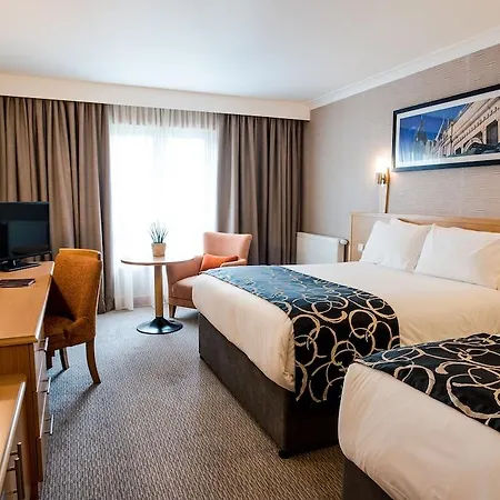 Szálloda Clayton Hotel, 4*