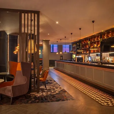 Clayton Hotel, 4* Leeds (West Yorkshire)