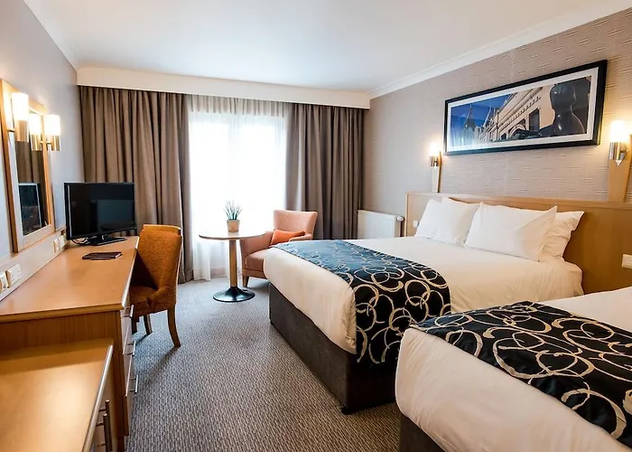 Hotell Clayton Hotel, 4*