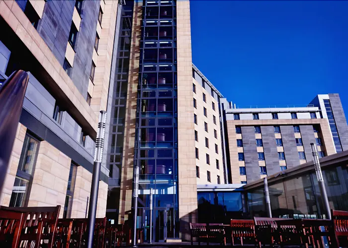 Hotel Clayton Hotel, 4*