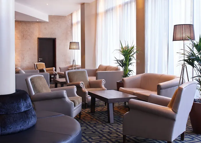 Clayton Hotel, 4* Лідс