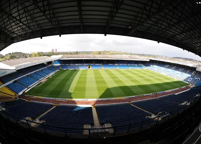 Clayton Hotel, Hotel 4*